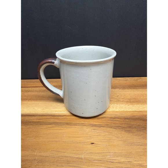 Vintage Handmade Ceramic Mug Stoneware Toucan Bird Handpainted Embossed/Raised - Picture 3 of 7